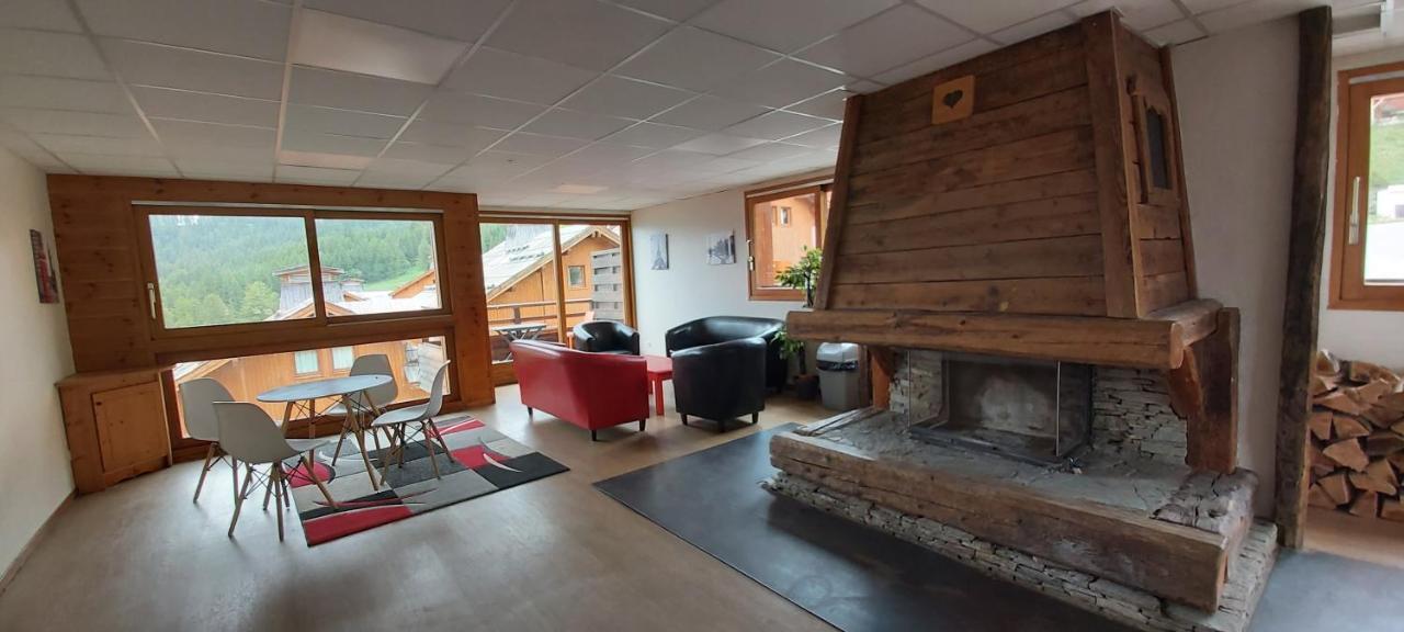 Locabed Le Hameau Des Ecrins Apartman Puy-Saint-Vincent Kültér fotó